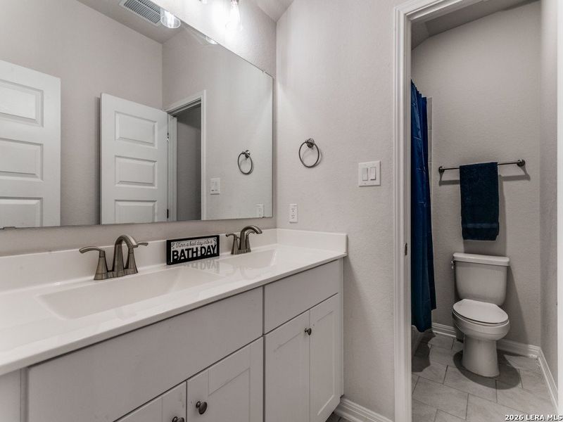 Furnished interior view inside a new home in Venado Crossing, Cibolo (Image 4). Furnished interior view inside a new home in Venado Crossing, Cibolo (Image 4).