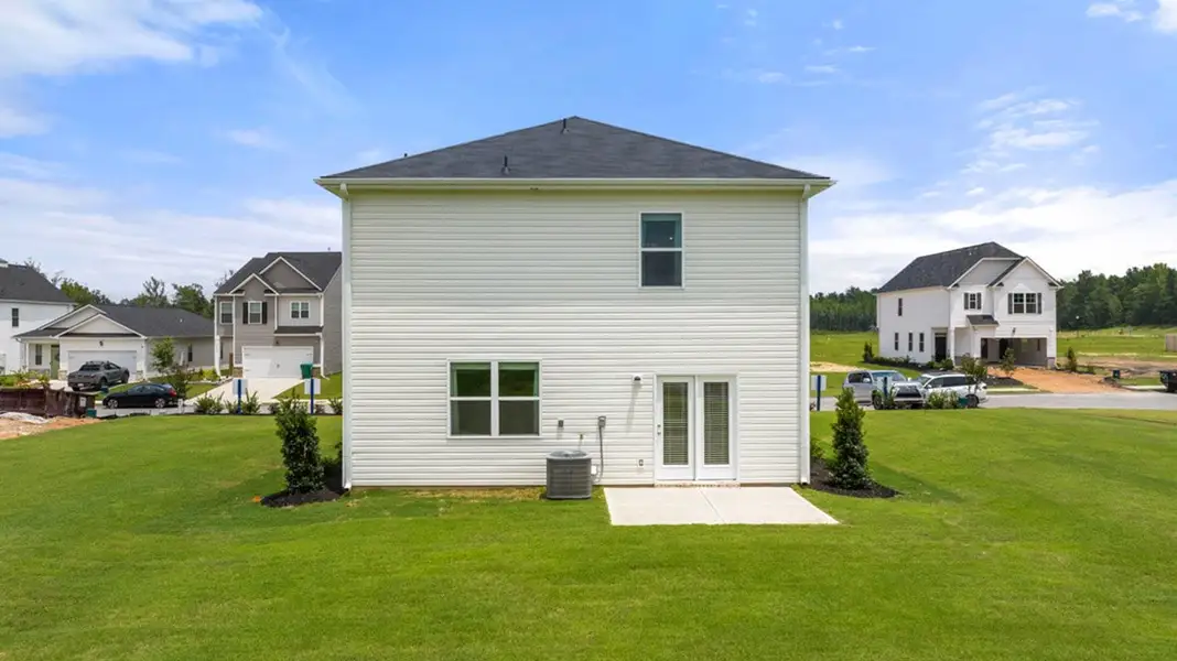 Representative exterior details of a home built from the Elston by D.R. Horton in The Islands, Beech Island (Image 3).