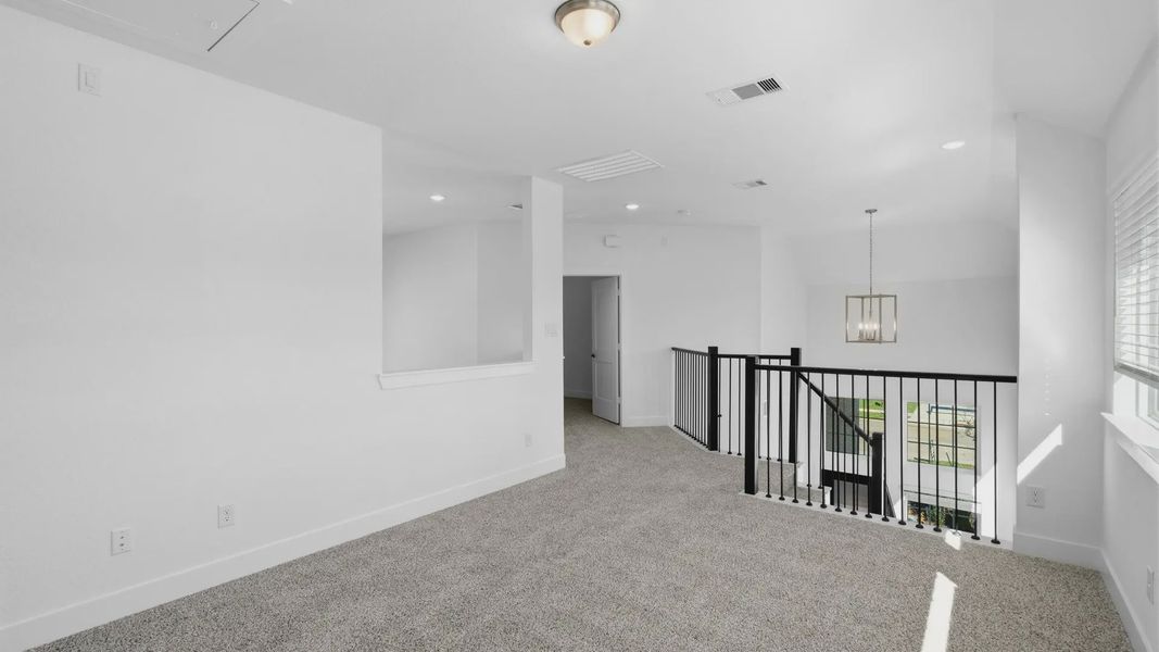 Spacious, unfurnished interior of a new home in Emory Glen, Magnolia (Image 23).