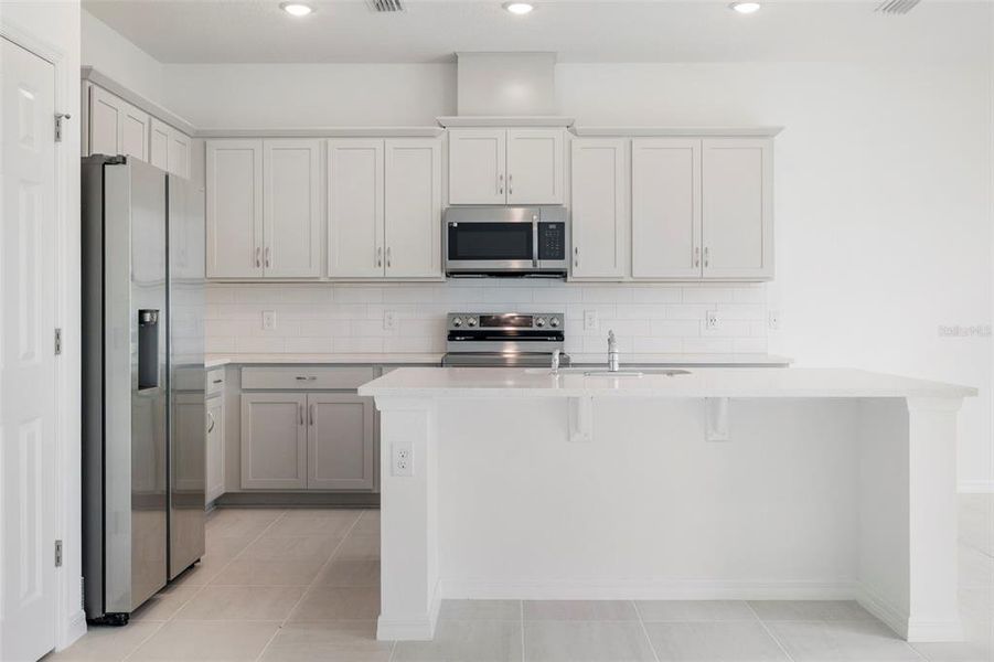 Furnished interior view inside a new home in Marion Ridge, Haines City (Image 4).