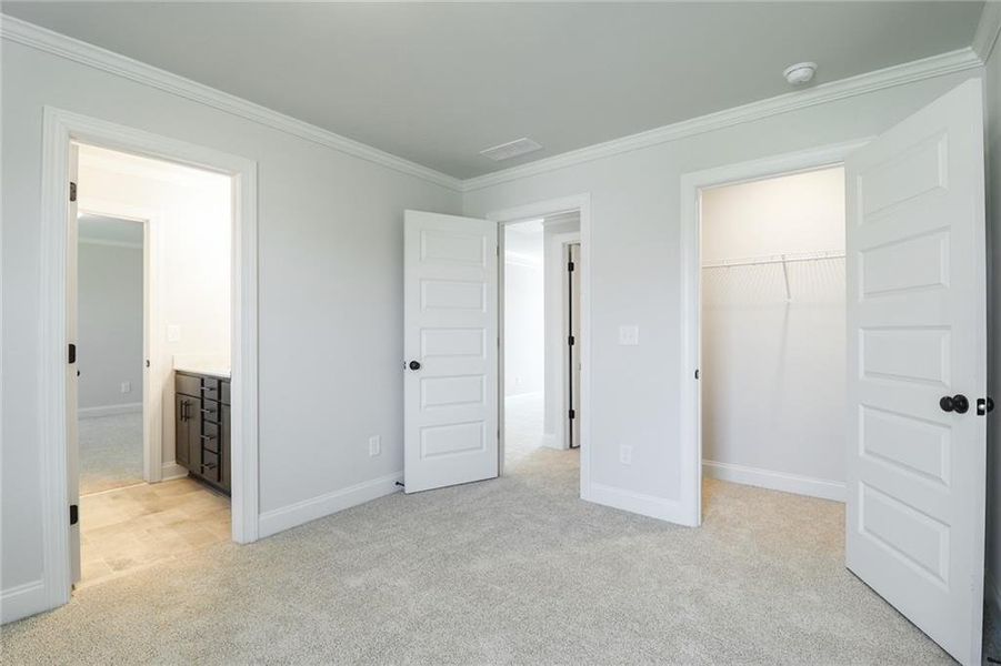 Spacious, unfurnished interior of a new home in Calgary Downs, Winder (Image 18).