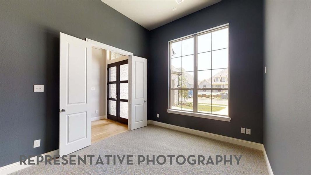 Spacious, unfurnished interior of a new home in Quail Hollow, Rockwall (Image 13). Spacious, unfurnished interior of a new home in Quail Hollow, Rockwall (Image 13).