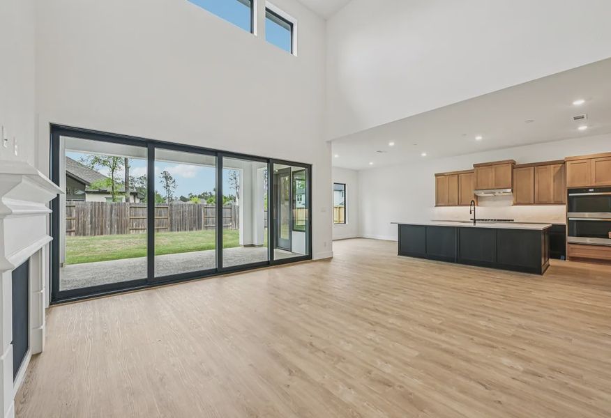 Plan 5072 Great Room - 7 of 26