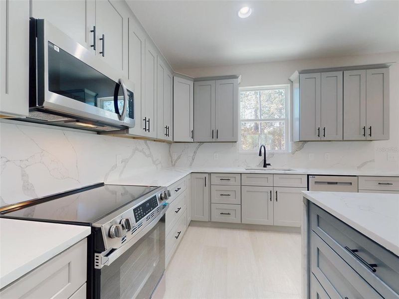 Furnished interior view inside a new home in , Ocala (Image 18).