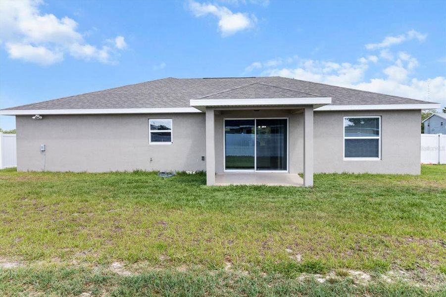 Front exterior of a new home in , Ocala, FL, highlighting curb appeal (Image 21).