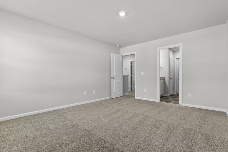 Representative unfurnished interior of a home built from the Poplar A by McGuinn Homes in Rivers Crossing, Aiken (Image 25). Representative unfurnished interior of a home built from the Poplar A by McGuinn Homes in Rivers Crossing, Aiken (Image 25).
