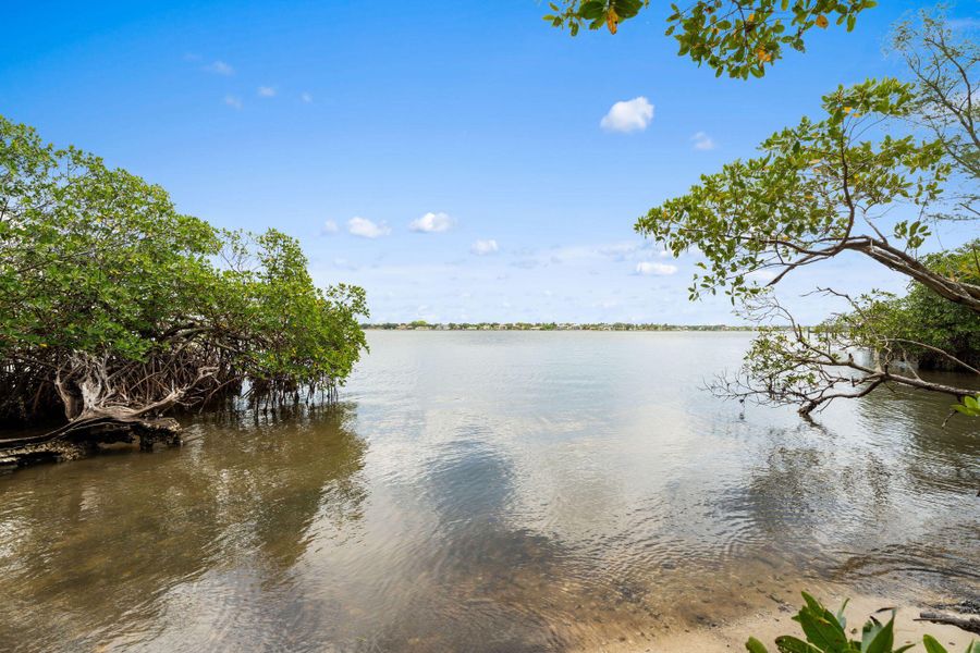 30-web-or-mls-SMG00453 30-web-or-mls-SMG00453