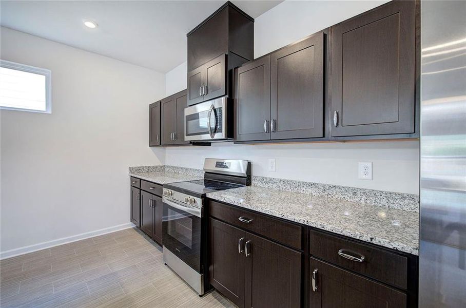 Furnished interior view inside a new home in , Cartersville (Image 8).