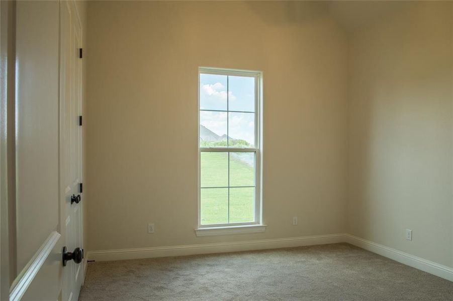 Spacious, unfurnished interior of a new home in , Brock (Image 11).
