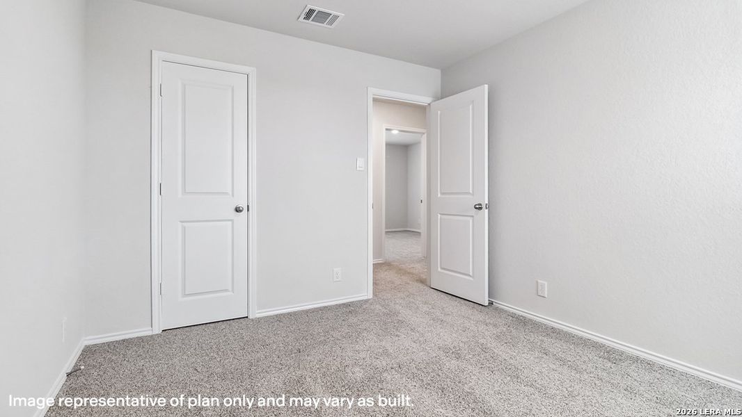 Spacious, unfurnished interior of a new home in Seneca Trails, Leon Valley (Image 26).