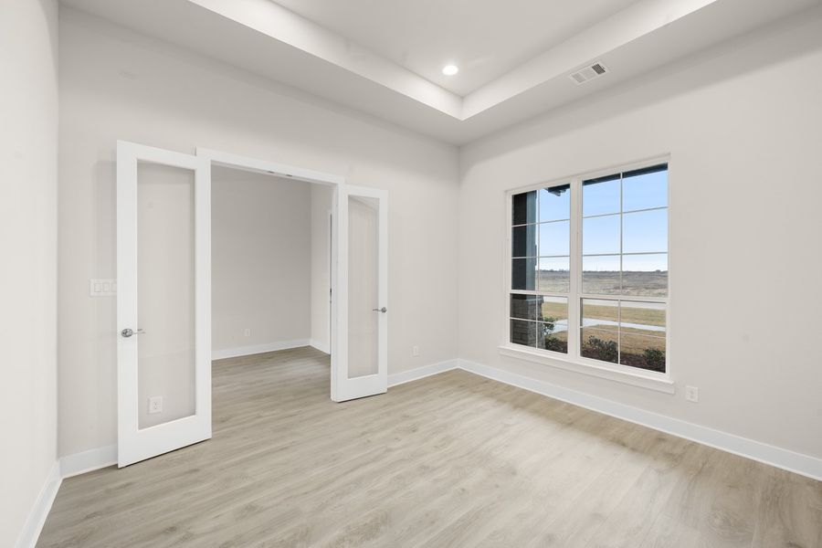 Spacious, unfurnished interior of a new home in Byrum Ranch, Venus (Image 21).