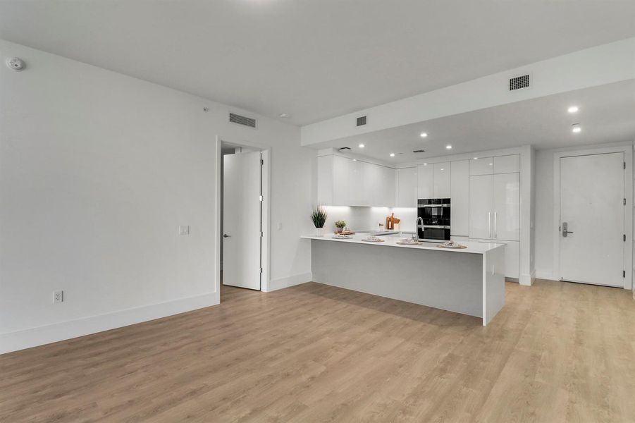 Kitchen and breakfast bar Kitchen and breakfast bar