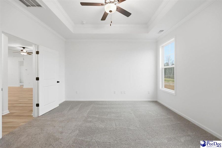 Spacious, unfurnished interior of a new home in Spring Haven, Florence (Image 21).