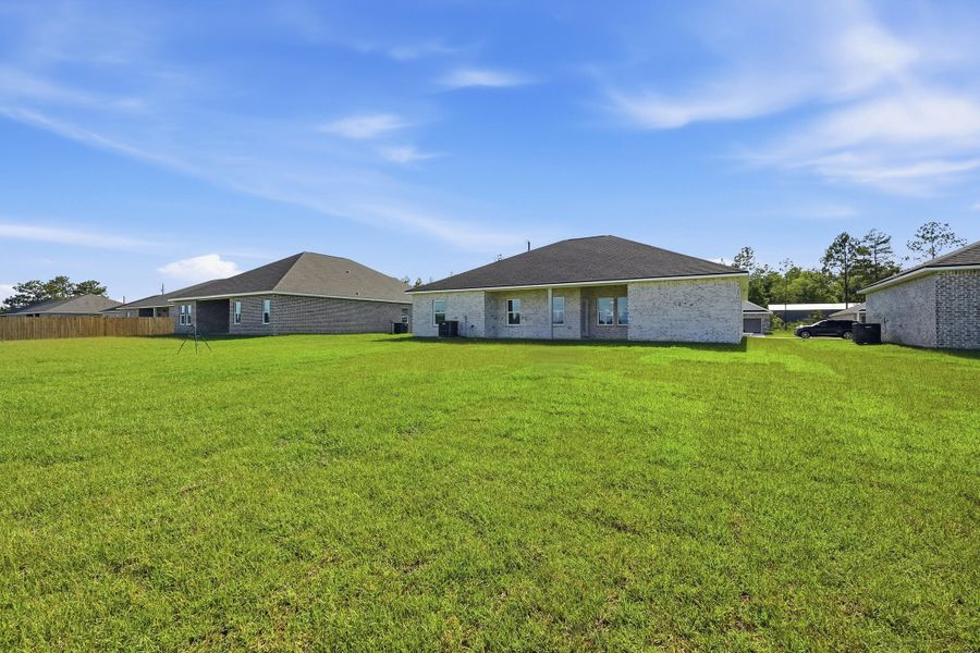 6113 mildreds way-9