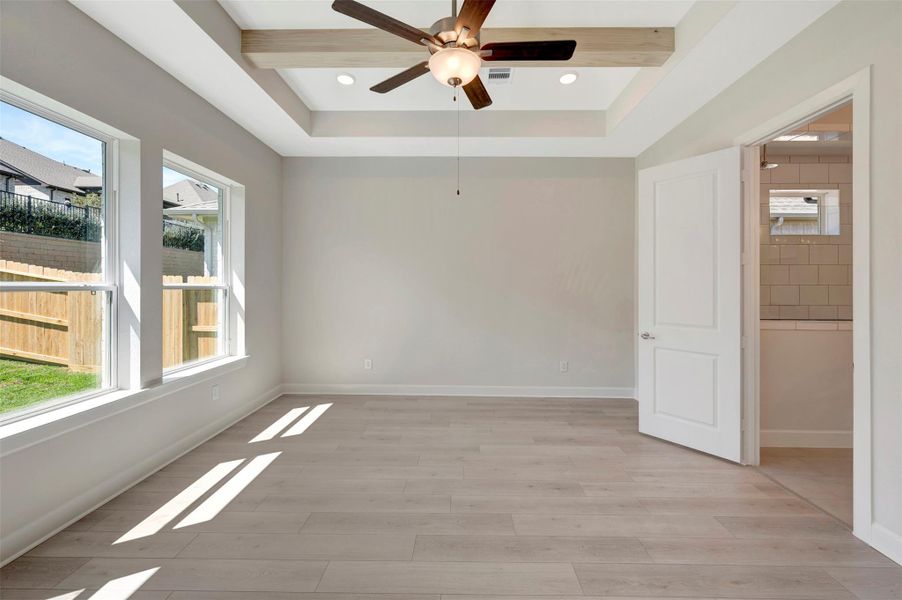 Spacious, unfurnished interior of a new home in The Woodlands Hills - Summit Collection, Willis (Image 27).