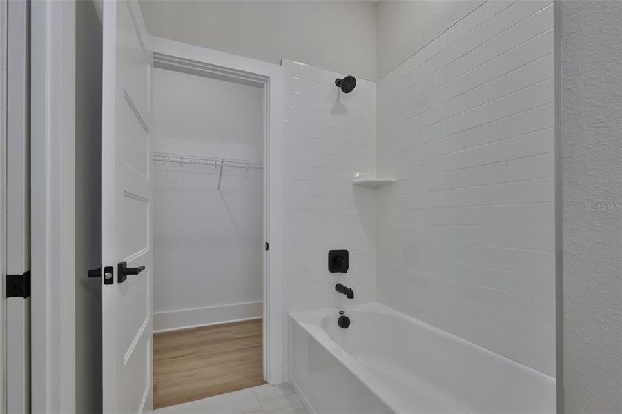 Image 43 of a home in .