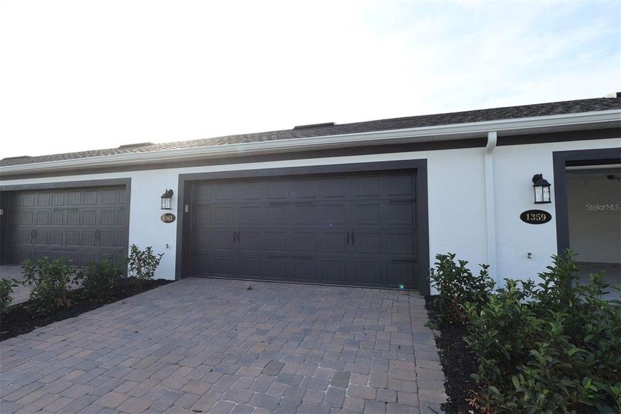 Exterior details and patio area of a home in Center Lake on the Park, St. Cloud (Image 4). Exterior details and patio area of a home in Center Lake on the Park, St. Cloud (Image 4).