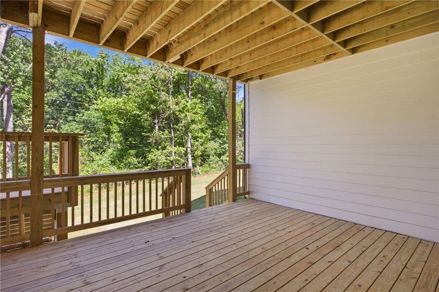 Exterior details and patio area of a home in , Powder Springs (Image 31).