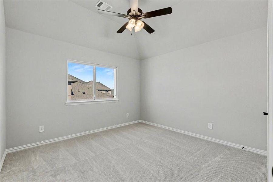 Spacious, unfurnished interior of a new home in , Prosper (Image 30).