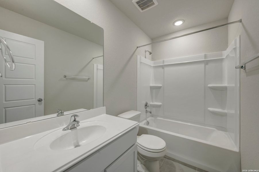 Furnished interior view inside a new home in Greenspoint Heights, Seguin (Image 28). Furnished interior view inside a new home in Greenspoint Heights, Seguin (Image 28).