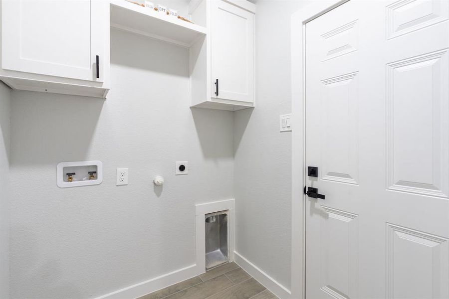 Image 34 of a home in . Image 34 of a home in .