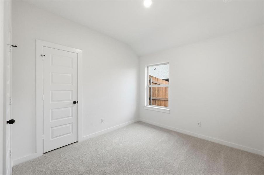 Spacious, unfurnished interior of a new home in Trail Creek, Cleburne (Image 30). Spacious, unfurnished interior of a new home in Trail Creek, Cleburne (Image 30).