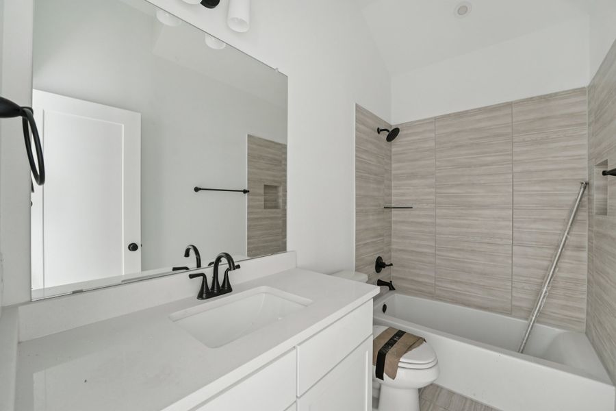 30 web or mls San Saba Dr S2412 030