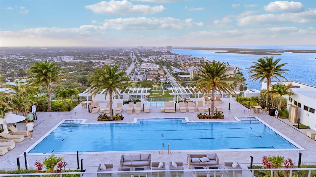 Pool - roof top Pool - roof top