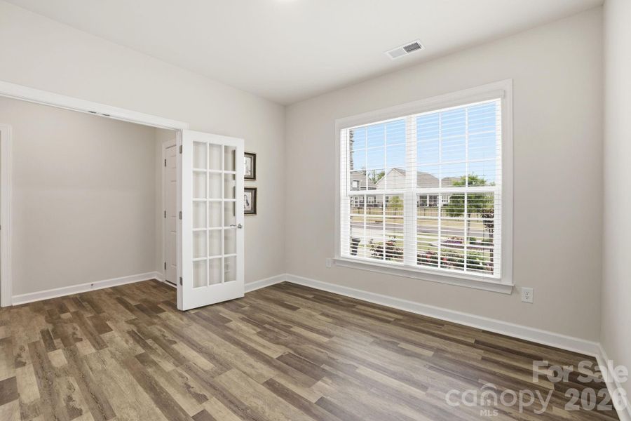 Spacious, unfurnished interior of a new home in Harris Mill, Indian Land (Image 22).