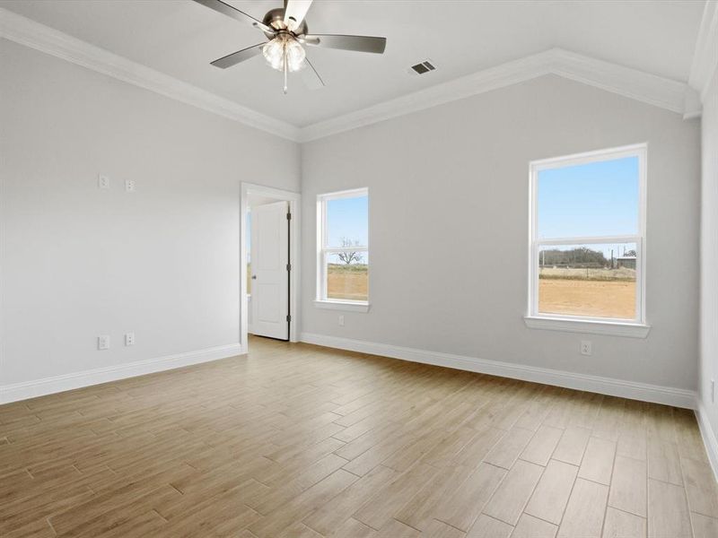 Spacious, unfurnished interior of a new home in , Tolar (Image 24). Spacious, unfurnished interior of a new home in , Tolar (Image 24).