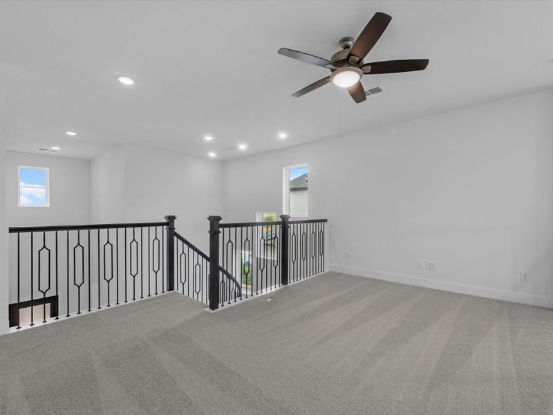 Spacious, unfurnished interior of a new home in Pecan Ridge, Fulshear (Image 18).