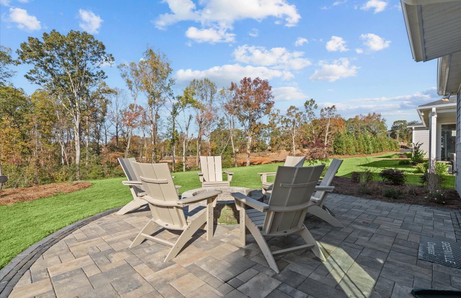 Representative exterior details of a home built from the Compass by Del Webb in Del Webb Southern Oaks, Newnan (Image 3).