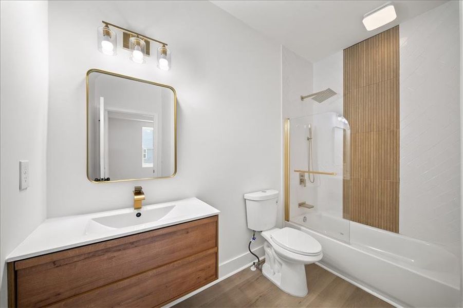 Furnished interior view inside a new home in , Atlanta (Image 7).