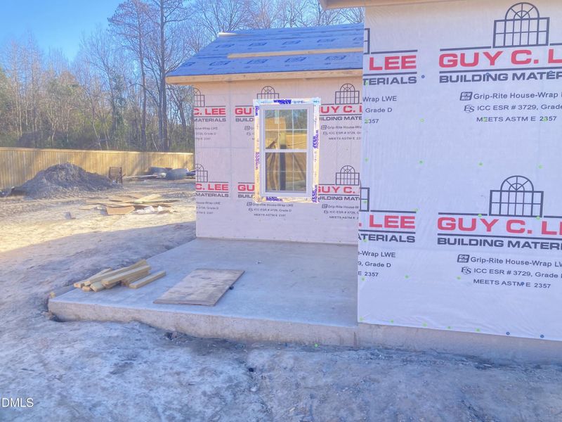 752 Back Patio View_IMG_5027