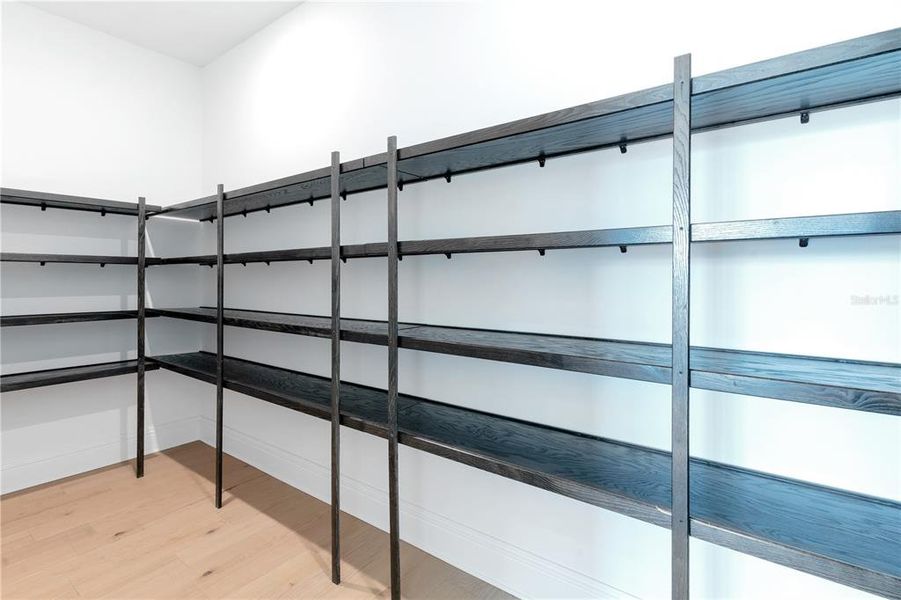 Furnished interior view inside a new home in , Orlando (Image 17).