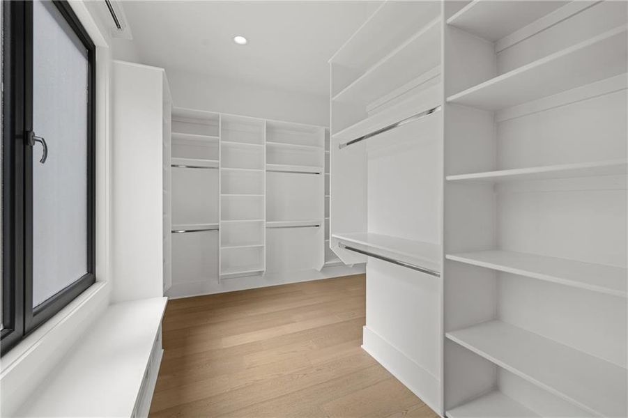 Spacious, unfurnished interior of a new home in , Sugar Hill (Image 58).
