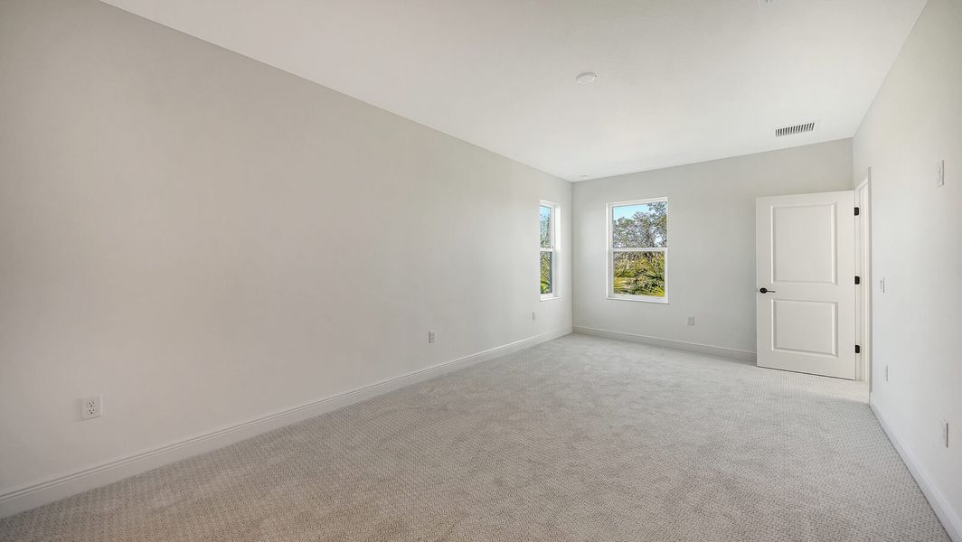 Spacious, unfurnished interior of a new home in Wildleaf, Parrish (Image 52).