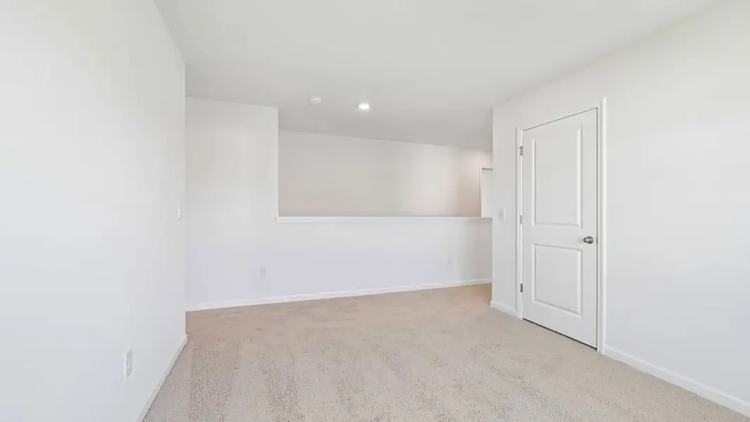 Spacious, unfurnished interior of a new home in Shahbain Reserve, Raeford (Image 28). Spacious, unfurnished interior of a new home in Shahbain Reserve, Raeford (Image 28).