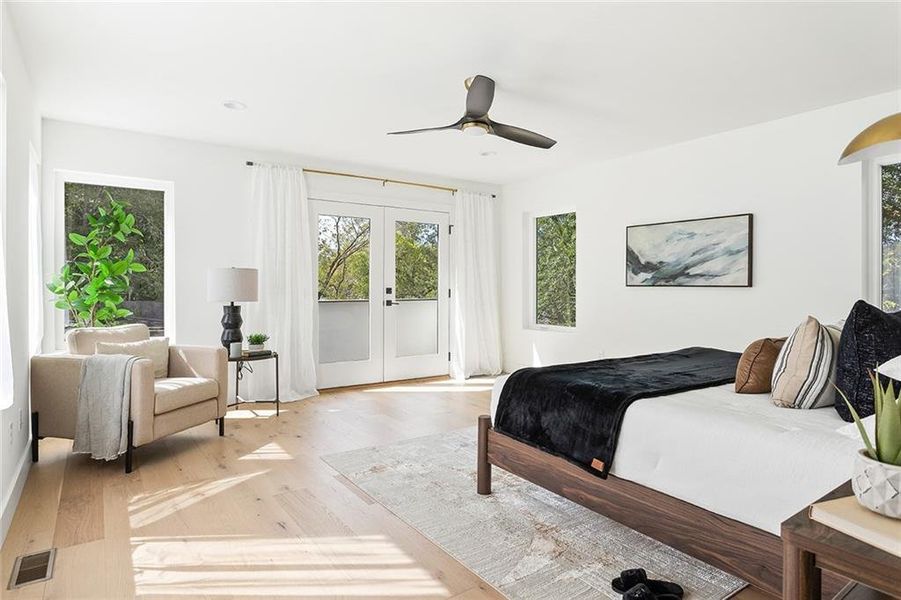 Furnished interior view inside a new home in , Atlanta (Image 54).