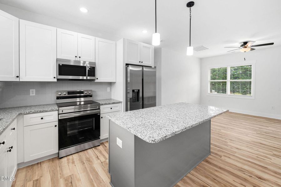 18-web-or-mls-305-w-barden-st 18-web-or-mls-305-w-barden-st