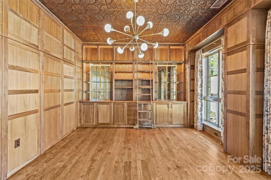 Spacious, unfurnished interior of a new home in , Charlotte (Image 32).