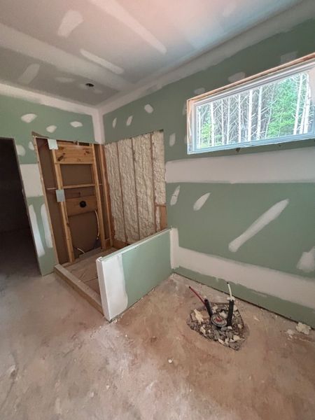 Image 28 of a home in White Oaks.