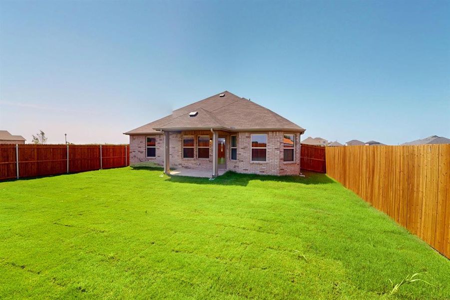Front exterior of a new home in Verandah, Royse City, TX, highlighting curb appeal (Image 17).