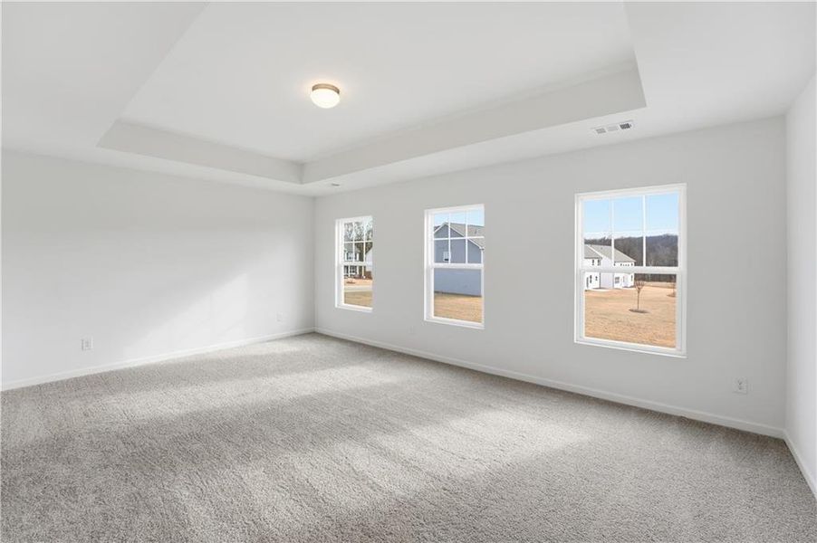 Spacious, unfurnished interior of a new home in Hampton Ridge, Jefferson (Image 25). Spacious, unfurnished interior of a new home in Hampton Ridge, Jefferson (Image 25).