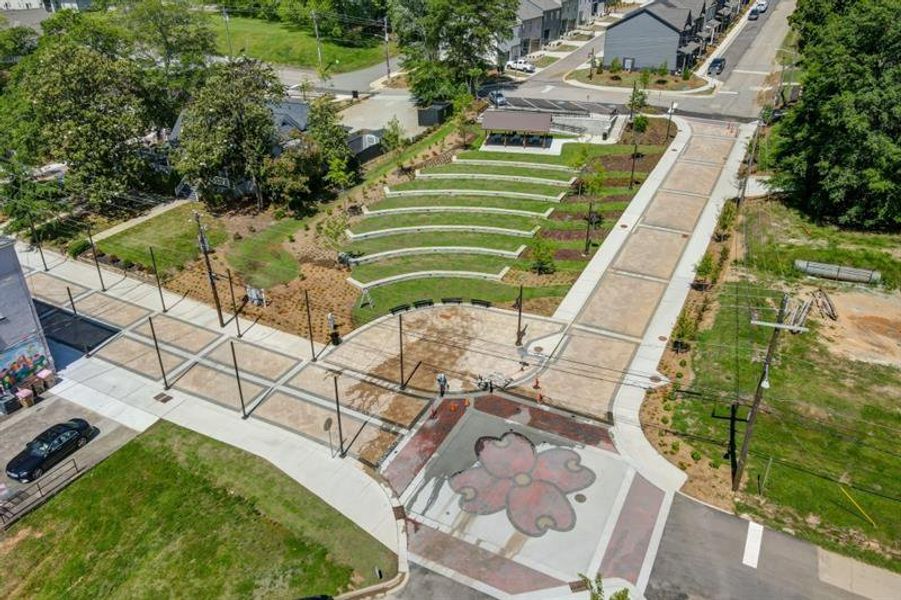 Community amenities in Hemingway, Flowery Branch (Image 37).