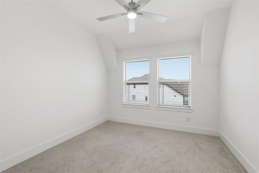 Spacious, unfurnished interior of a new home in , Arlington (Image 34).