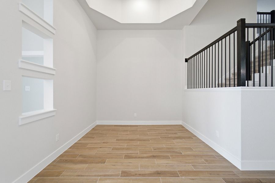Spacious, unfurnished interior of a new home in Ashland, Richwood (Image 46).