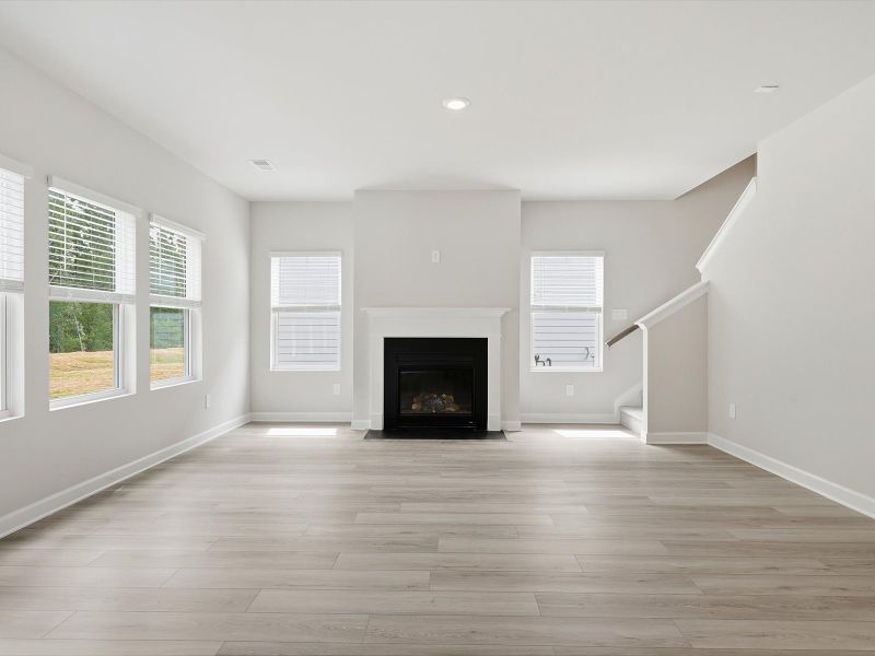 Spacious, unfurnished interior of a new home in Southwell Commons, Anderson (Image 12).