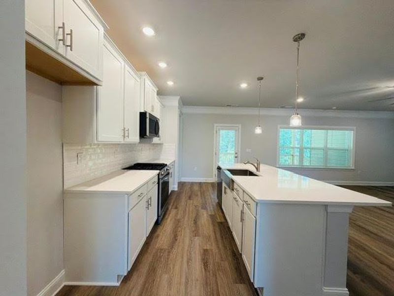 Furnished interior view inside a new home in Tuscany Hills, Douglasville (Image 7).