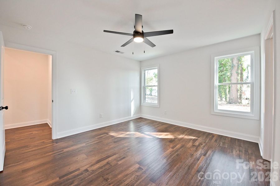Spacious, unfurnished interior of a new home in , Kannapolis (Image 23).